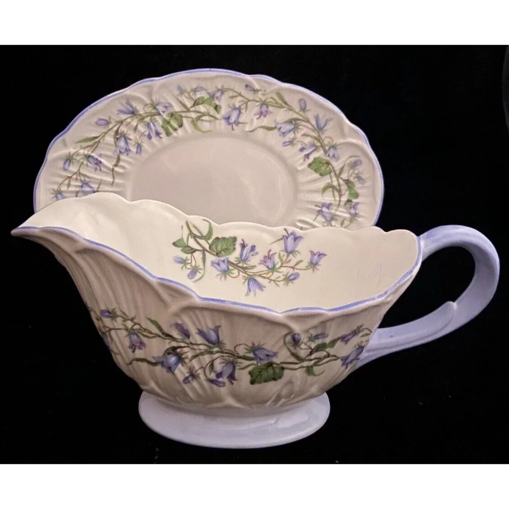 Shelley Harebell Gravy Boat‎ w/ Underplate Oleander Shape Blue Flowers
